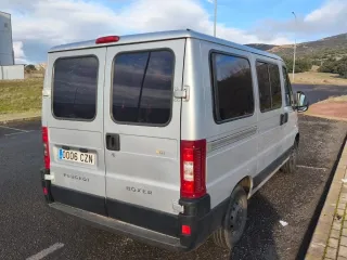 Peugeot Boxer 2004 en perfecto estado,ruedas al 90