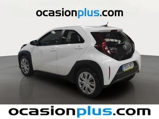 Toyota Aygo X Cross 1.0 VVT-I Play 53 kW (72 CV)