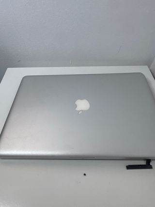 2 MacBook Pro para piezas (2010-2012)