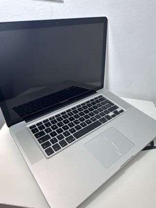 2 MacBook Pro para piezas (2010-2012)