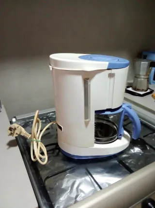 Cafetera Ufesa Arial 30 con filtro permanente