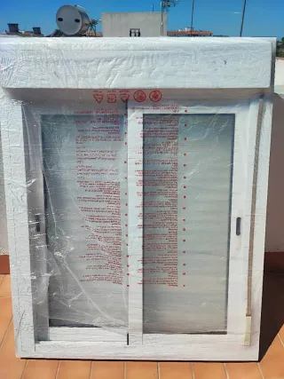 Ventana aluminio blanco corredera con crlimalid