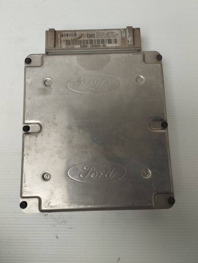 Módulo Centralita motor ECU Ford Mondeo 93BB