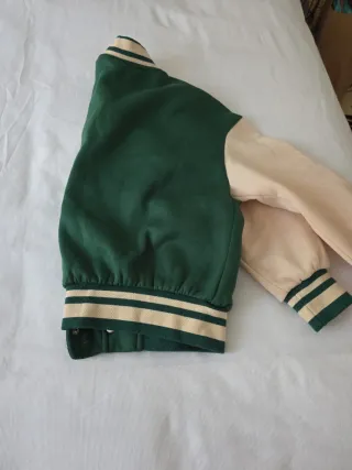 Cazadora Bicolor Verde y Beige