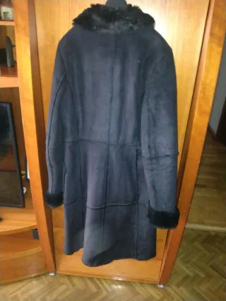 Abrigo ante negro talla M