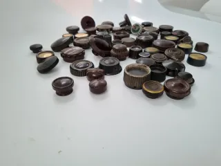 Lote 50 botones radio antigua bakelita