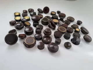 Lote 50 botones radio antigua bakelita