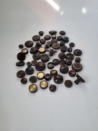 Lote 50 botones radio antigua bakelita