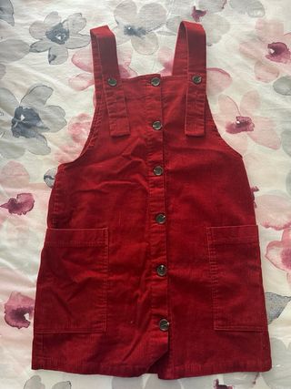 Lote Ropa Niña, 11 prendas, petos, faldas, shorh .