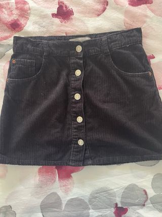 Lote Ropa Niña, 11 prendas, petos, faldas, shorh .