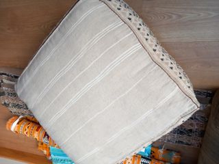 4 Cojínes Gigantes Seda Vegetal Marruecos 60x60x25