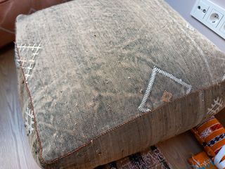 4 Cojínes Gigantes Seda Vegetal Marruecos 60x60x25