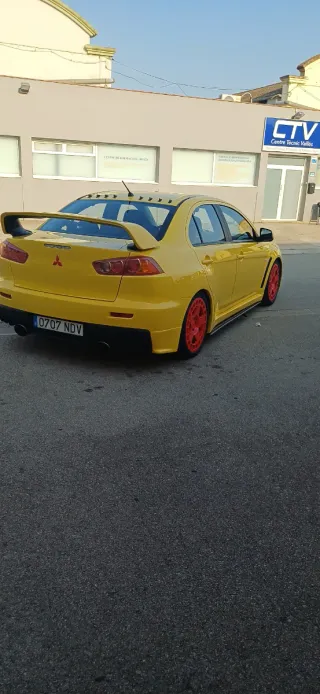 Mitsubishi Lancer 2012