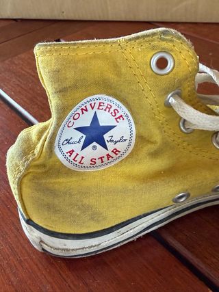 Zapatillas Converse Amarillas