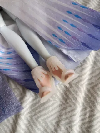 Muñeca Elsa Frozen con música, canta.