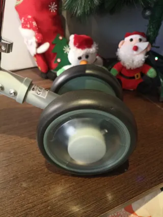 Correpasillos Kinderkraft casi nuevo