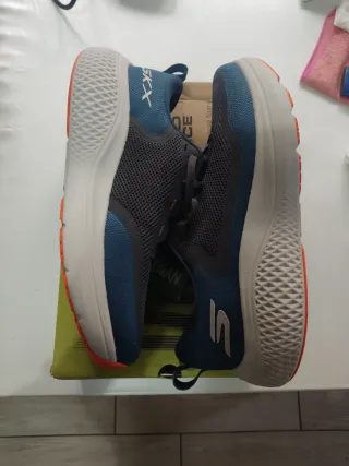 Zapatillas Skechers Supersonic Max Nuevas