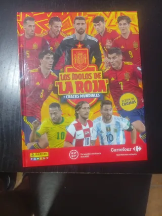 Álbum Los Ídolos de La Roja + Cracks Mundiales