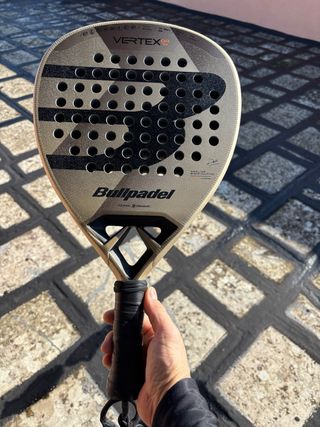 Bullpadel Vertex 04 W Padel Racket