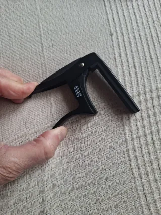 Cejilla OQAN para guitarra