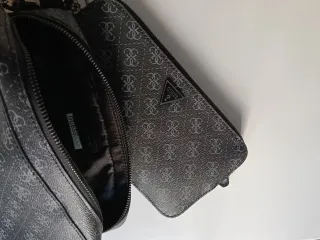 Bolso Guess Negro y Gris