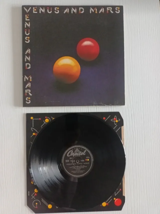 LP WINGS,VENUS AND MARS