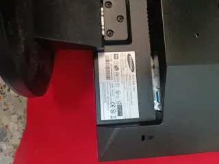 Monitor Samsung Plata