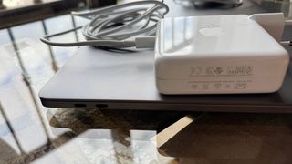 MacBook Pro 15" (2018) | i7 6-Core | 16GB RAM |