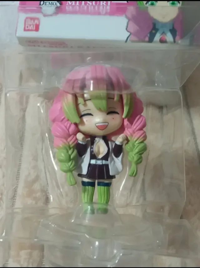 Mitsuri Kanroji Demon Slayer, Bandai precintada