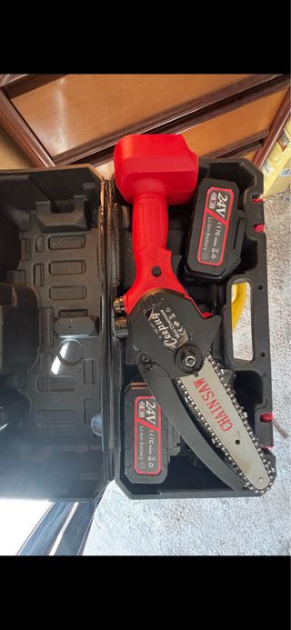 Mini Motosierra Eléctrica