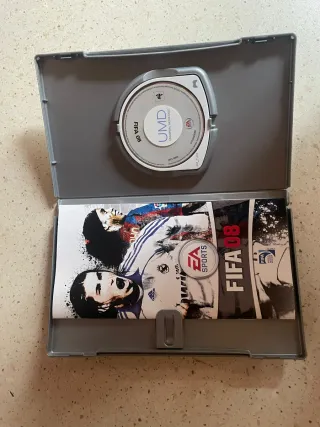 Lote 3 Juegos PSP: FIFA 08, PES 2009, Virtua Tenni