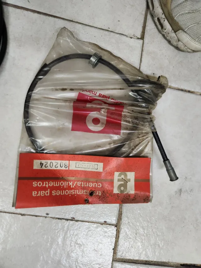 Cable cuentakilómetros SEAT 127 y más revisa refe