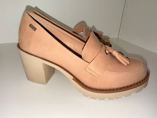 Zapatos Mustang tacón rosa T.39