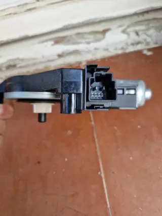 Motor elevalunas Volvo V60 Mitsuba