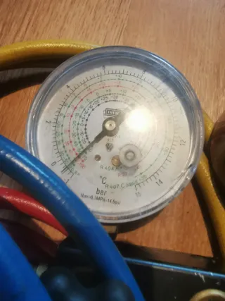 Manómetro + Inyectores Climatización