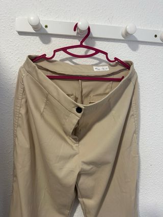 Pantalón vestir beige