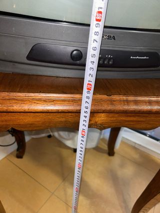 Mesa auxiliar de madera. Acepto ofertas.