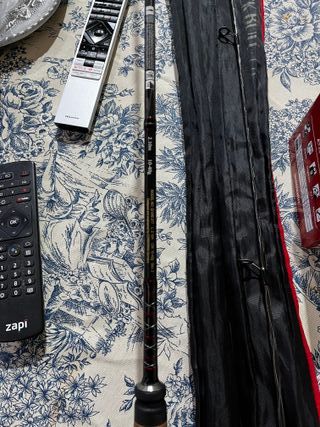 Caña Black Buall HC + Carrete Shimano Fx 25000HG.