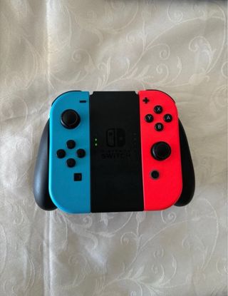 Nintendo Switch Azul/Rojo + Accesorios