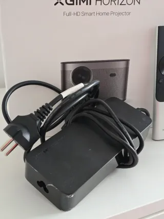 Xgimi Horizon Full HD Smart Home Projector