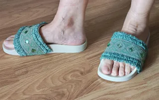 Sandalias Brenda Zaro adornadas