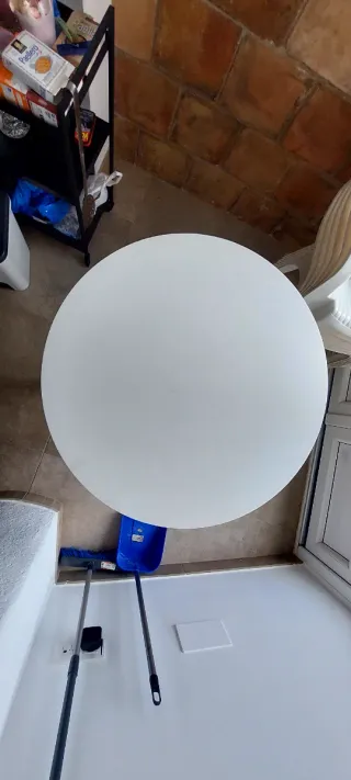 Mesa redonda salón madera blanca 90 cm