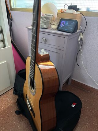 Guitarra Española Nueva + Accesorios