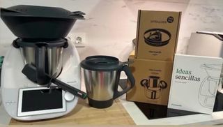 Thermomix TM6 con accesorios