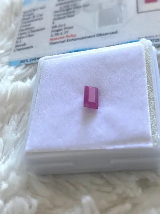 Rubino BGTL Rettangolare Step Cut 1.220 Cts