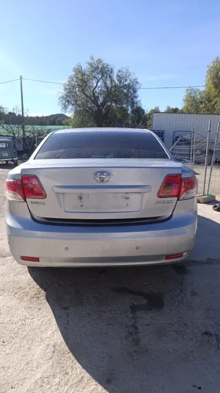 Despiece Toyota Avensis 2.0 Active
