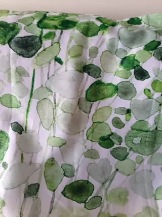 Cortina de ducha con estampado de hojas