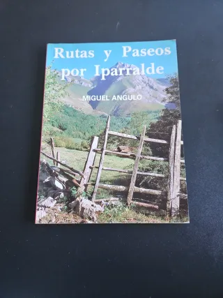Libro "Rutas y paseos por Iparralde"