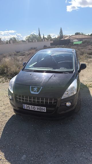Peugeot 3008 2011