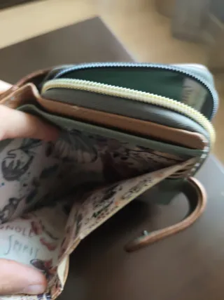 Monedero Anekke usado 1 vez